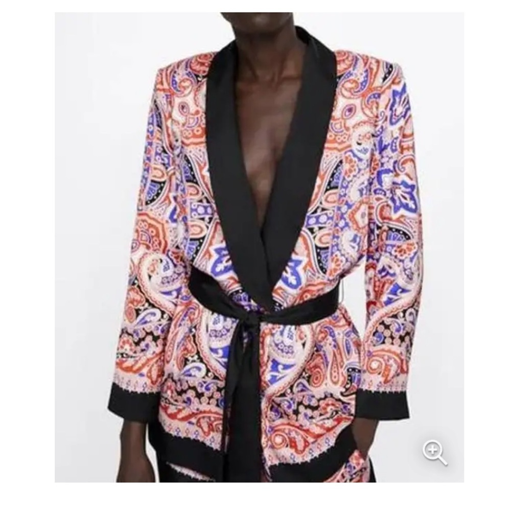 Zara blazer size small